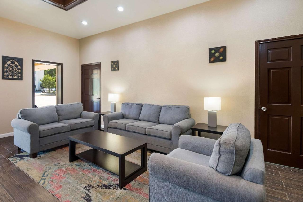 Quality Inn & Suites Lufkin Kültér fotó