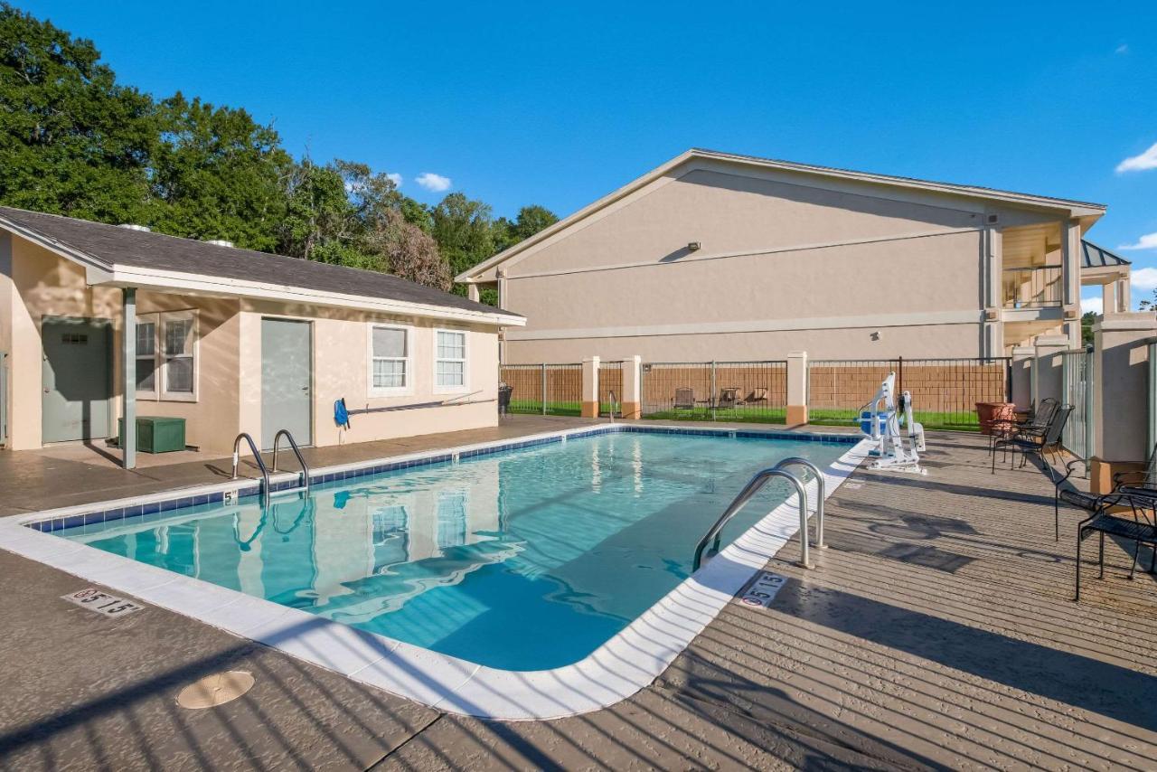 Quality Inn & Suites Lufkin Kültér fotó