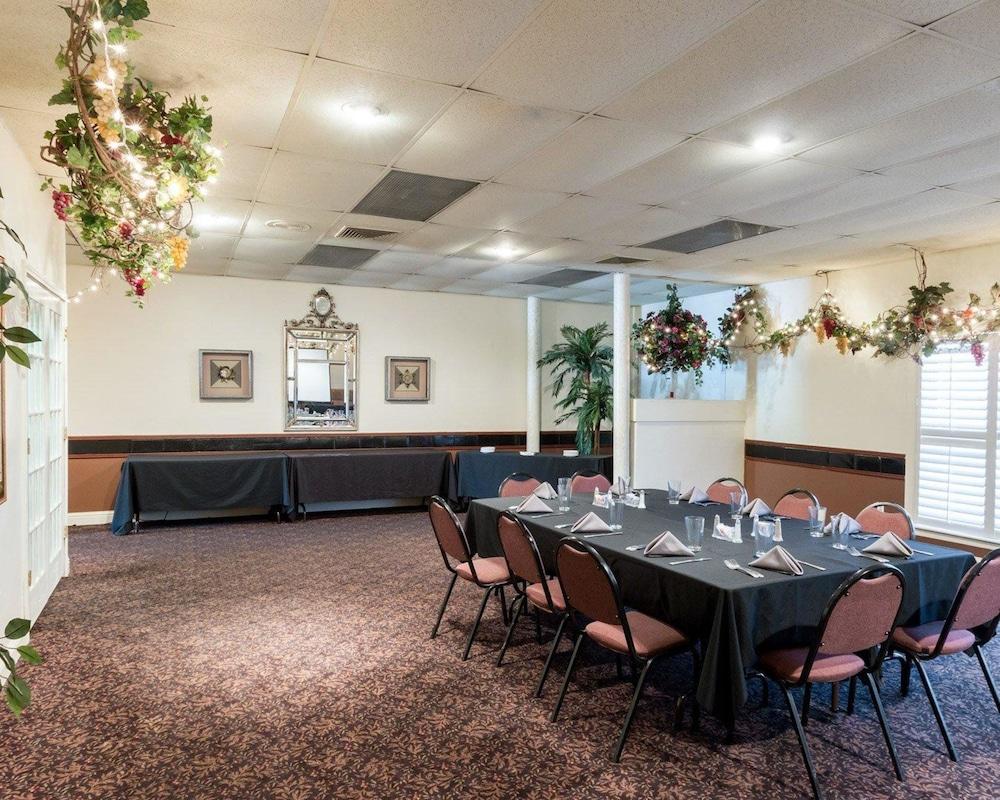 Quality Inn & Suites Lufkin Kültér fotó